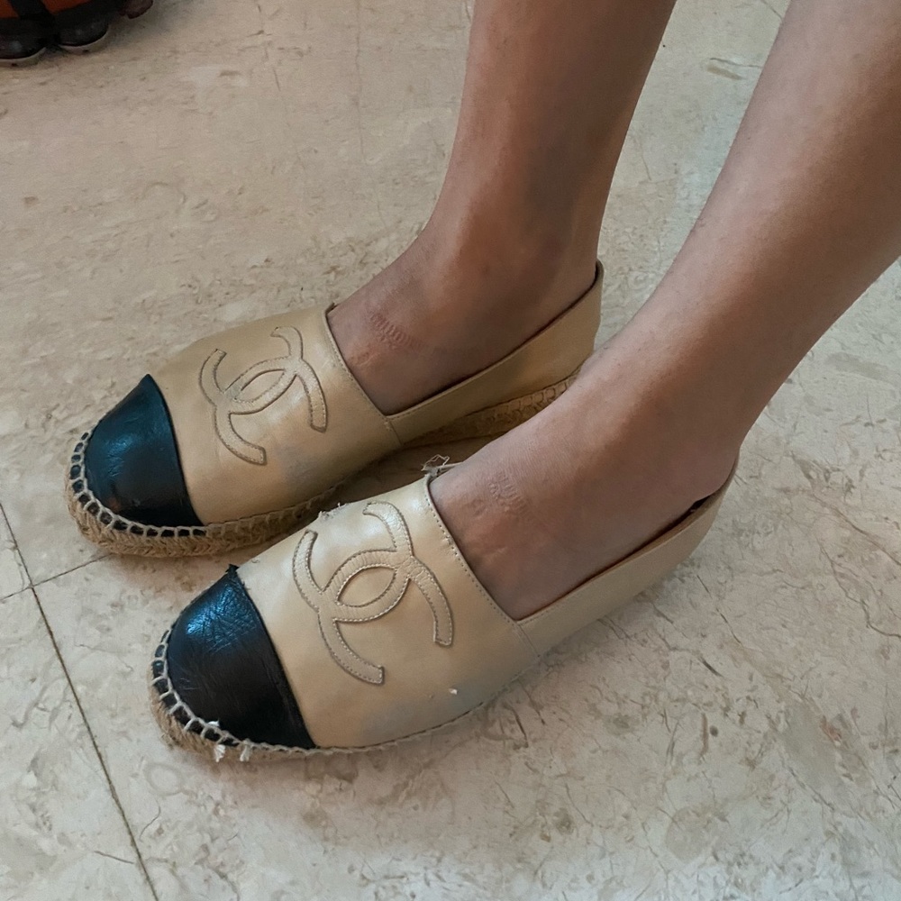 CHANEL Lambskin CC Espadrilles